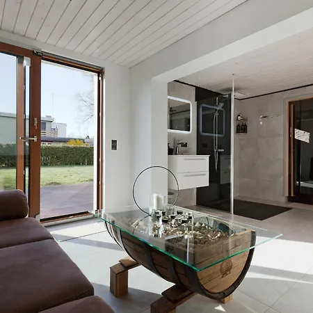 Rooftop Villa *